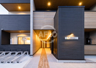 【エントランス】 | S-MOVE大阪鶴見　エントランス