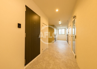 【その他共用部分】 | S-MOVE大阪鶴見 | S-MOVE大阪鶴見　廊下