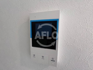 【セキュリティ】 | S-MOVE大阪鶴見 | S-MOVE大阪鶴見　TVモニター付きインターホン