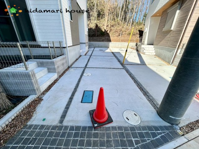 西区高木　新築戸建　Cの駐車場