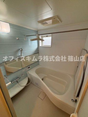 コンフォール・ヴィラＡ棟の浴室