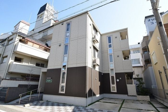 ボヌール本山中町の外観