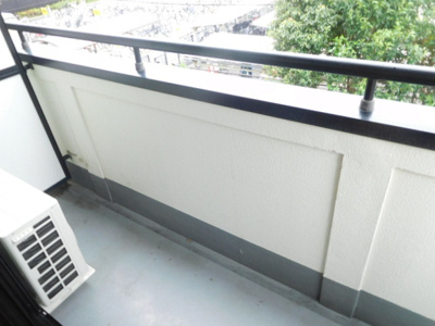 【バルコニー】 | グリーン・フォレスト