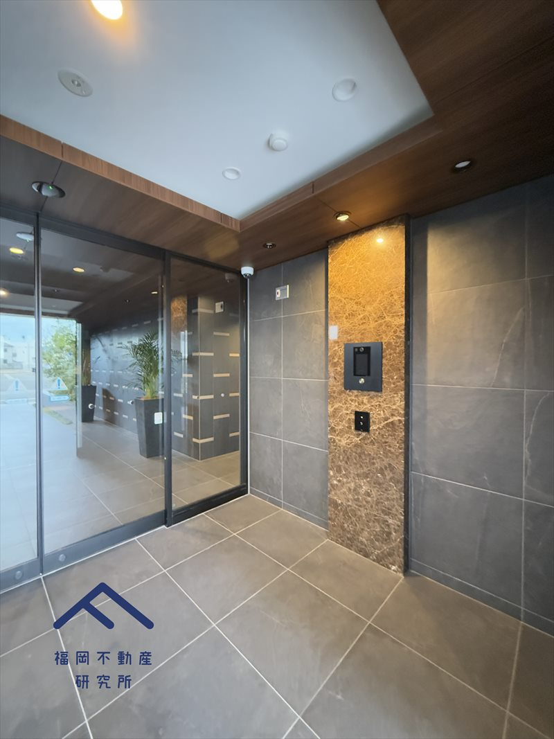 オープンレジデンシア桜並木ガーデンのエントランス