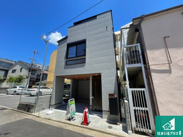 神戸市灘区岸地通　新築一戸建ての外観|安心の10年保証！外観を美しく保ち、雨水で汚れを落とします！気になることがありましたら、お気軽にお問い合わせください！