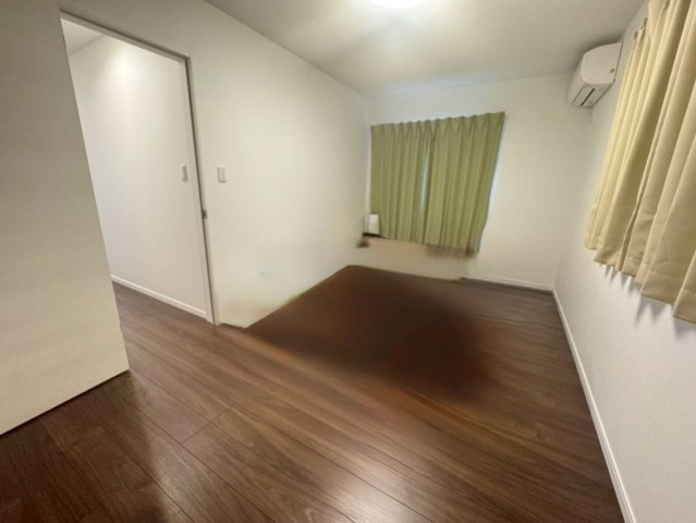 水戸市元吉田町　中古戸建の洋室