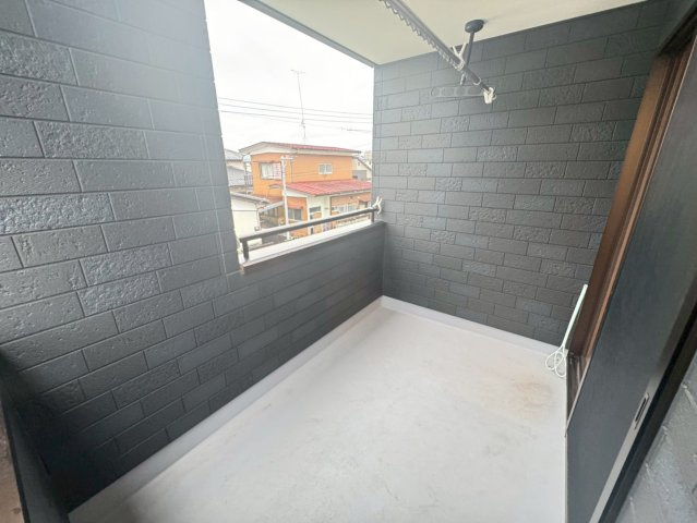 水戸市元吉田町　中古戸建のバルコニー