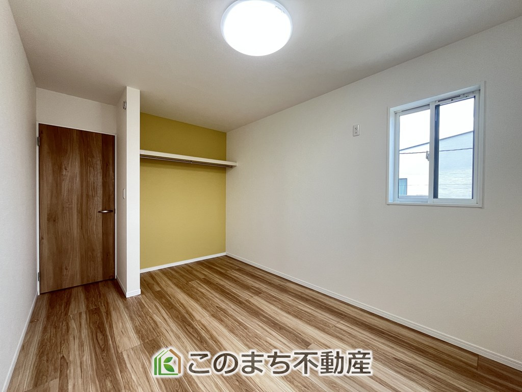 ワイウッドコート小山市城北第5期の収納|各居室に収納付で住みやすさにこだわっています♪
