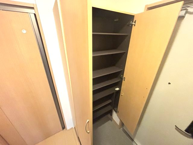 モアレ森南の玄関