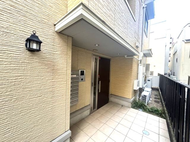 モアレ森南のエントランス