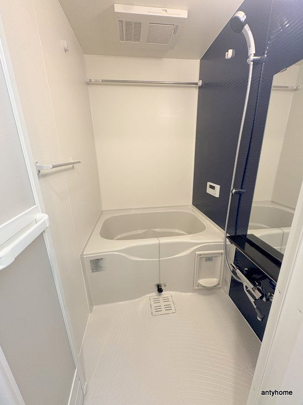 リヴェント玉造　仲介手数料無料の浴室