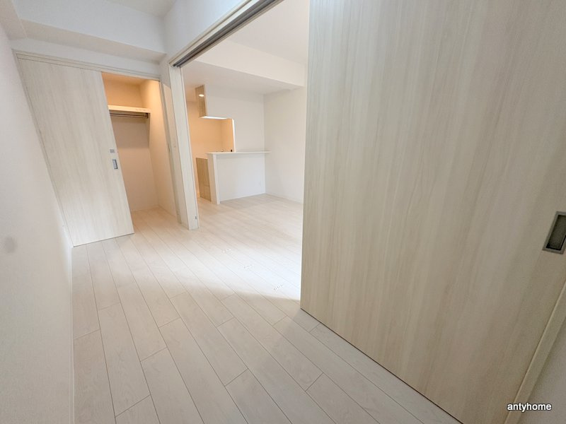 リヴェント玉造　仲介手数料無料の寝室