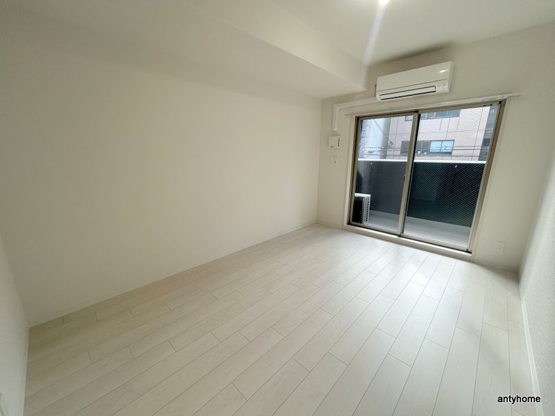 リヴェント玉造　仲介手数料無料の寝室