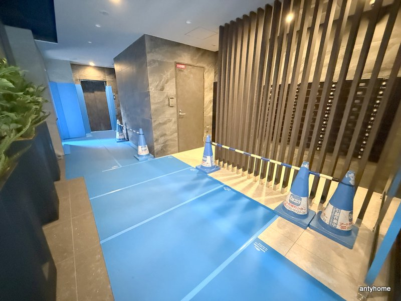 リヴェント玉造　仲介手数料無料のロビー