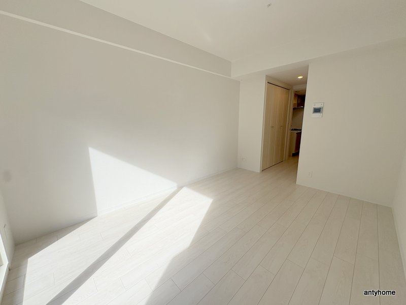 リヴェント玉造　仲介手数料無料の居間・リビング