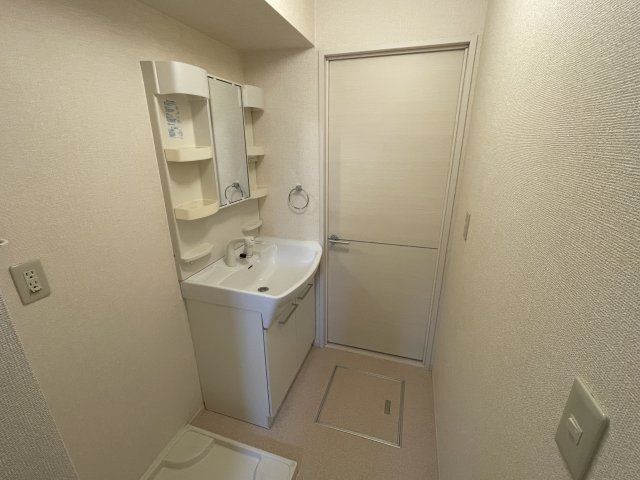 コンフォール・ヴィラD棟のその他