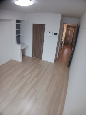 【居間・リビング】 | ヒカルサ豊橋東田町Ⅰ | ゆったりとしたリビングです