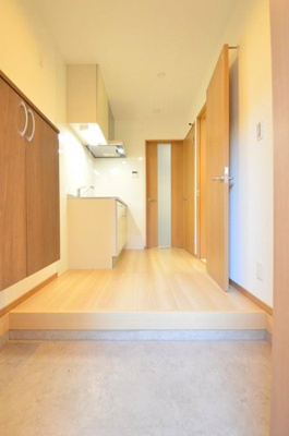 【玄関】 | コーポかしわ