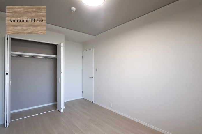 西つるみコーポの洋室