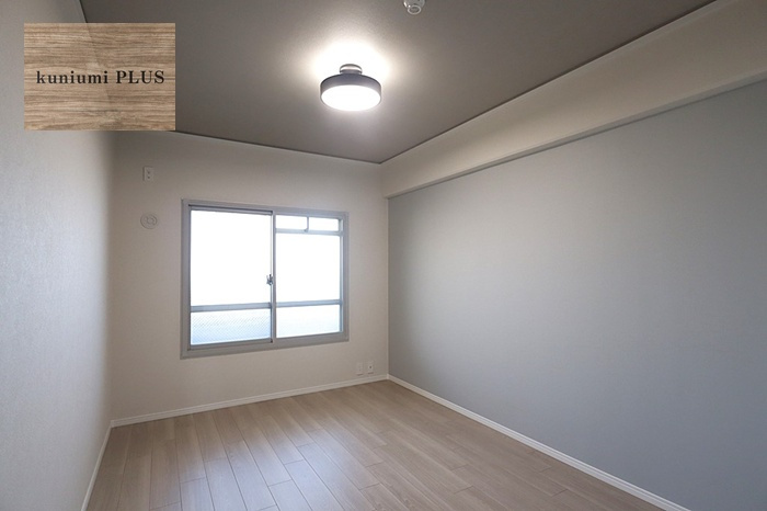 西つるみコーポの洋室