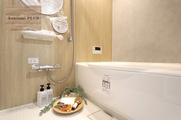 西つるみコーポの浴室