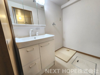【洗面所】 | サニーハイツ | 写真はイメージです。