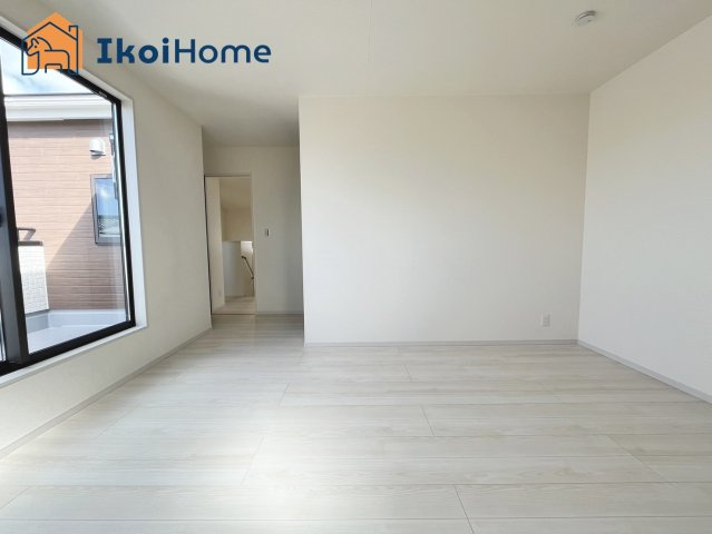 神戸市西区竹の台3丁目6期　新築戸建の内装|◆同社施工例◆全居室ペアガラス標準装備。一般の窓ガラスに比べ、２倍の断熱効果があります。