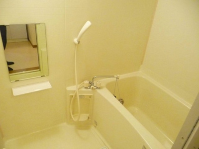 【浴室】 | コモドジラソ－レ | きれいなお風呂です