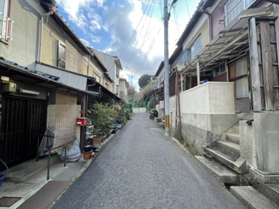 【前面道路含む現地写真】 | 朝日が丘１丁目