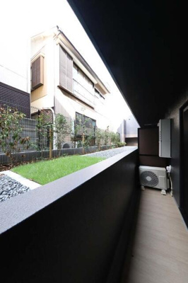 【バルコニー】 | レンティーヴァ綾瀬 |  