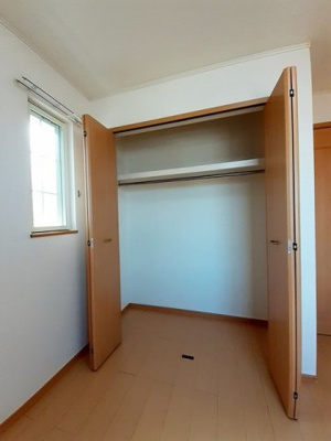 【収納】 | クリスタルハイツ緑が丘 | 便利な収納スペースです