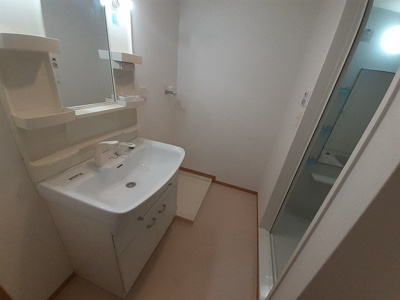 【洗面所】 | グラン・アビタシオン | 広い洗面スペース