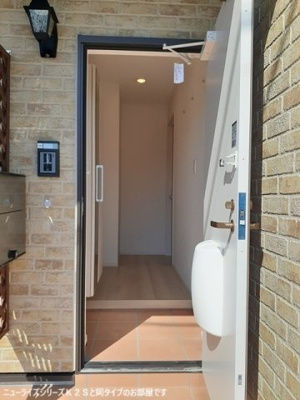 【玄関】 | ノザンルリアン | 明るい玄関です