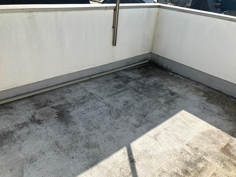 緑が丘戸建のバルコニー