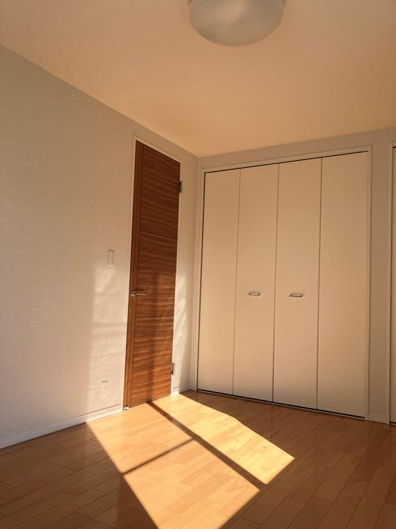 緑が丘戸建の寝室