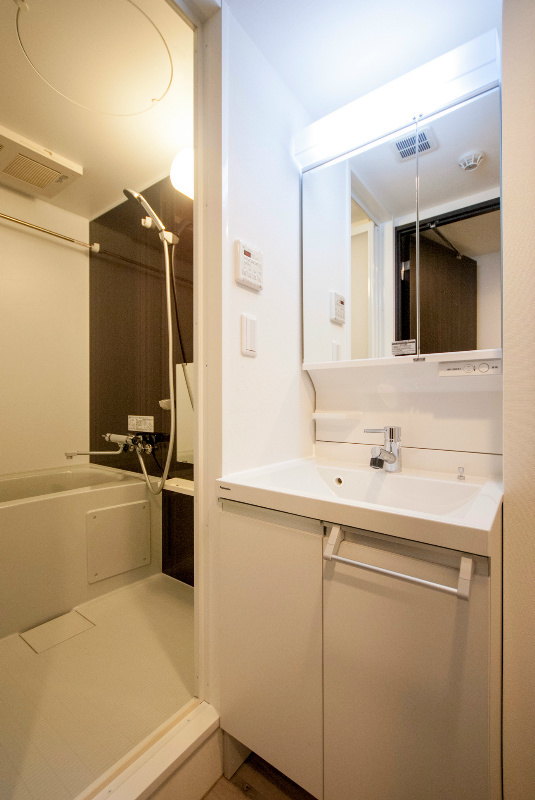 リーガランド目黒の独立洗面台|参考写真