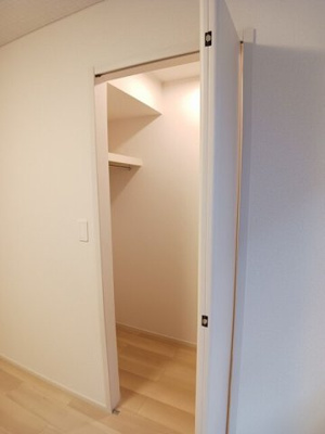 【収納】 | イオフェリーチェ | こまごまとしたものを収納できそうですね