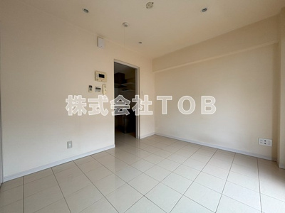 【洋室】 | ガーデンテラス-井の頭3丁目-