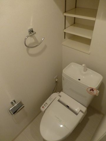 レジディア三軒茶屋Ⅱのトイレ