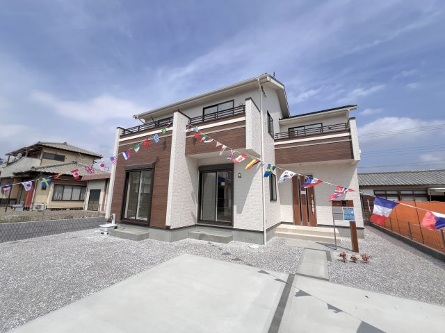 新築　高崎市吉井町長根2期　Blooming　Garden　1号棟の外観|現地写真　2026年4月完成しました！物件のご内覧等、お気軽にお問合せください♪　							
　							
