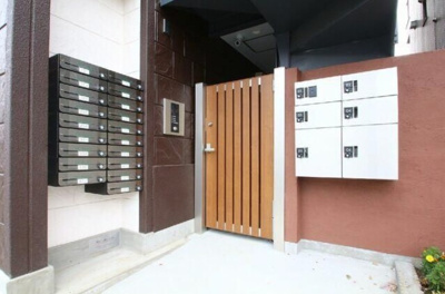 【エントランス】 | PRIMO　Akatsuka