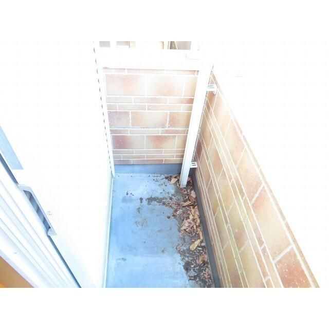 ティーエス・ハウスのバルコニー