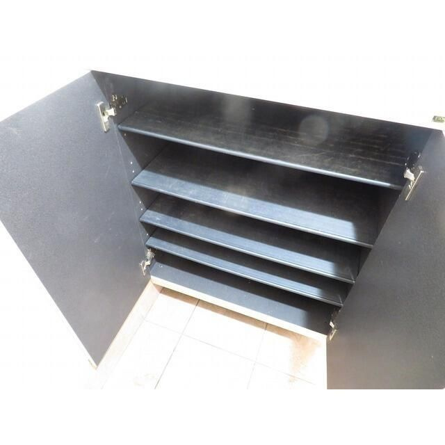 ティーエス・ハウスの玄関