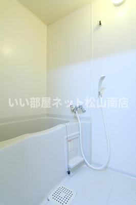 【浴室】 | サンライフミヤハラ