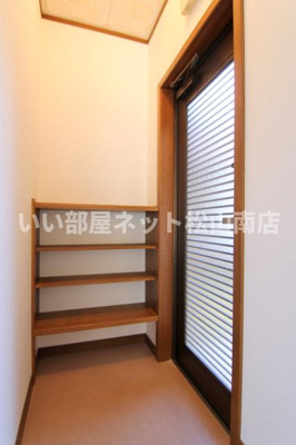 【玄関】 | サンライフミヤハラ