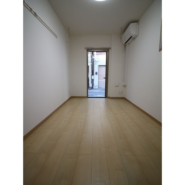 アムール南千住の居間・リビング