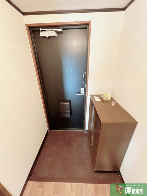 グランデュー石黒の玄関