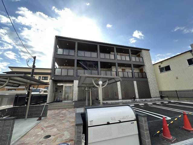 リエゾン学園前