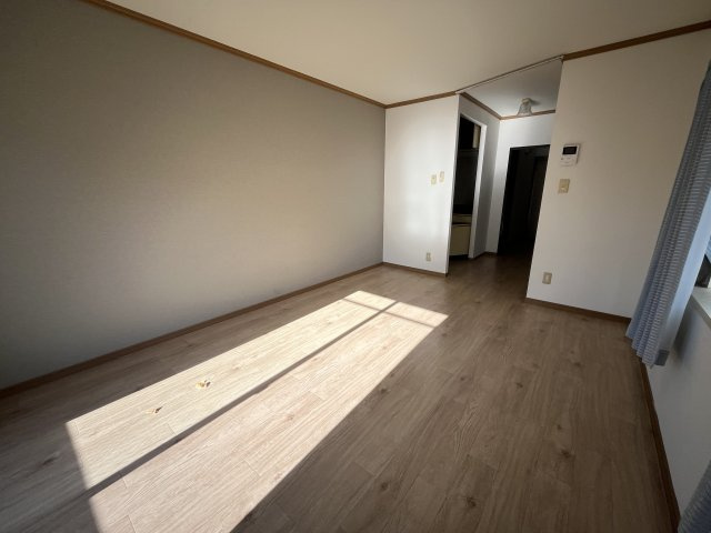 ルナハイツ　Part5の洋室|照明付き　アクセントクロス