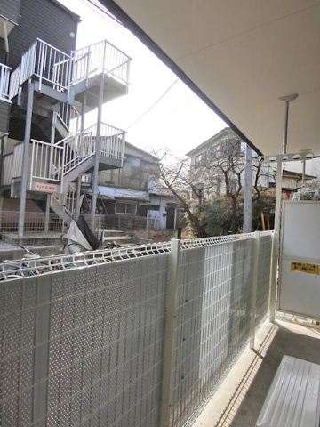 QUIET CRAB HOUSE TOGETHER長津田のバルコニー